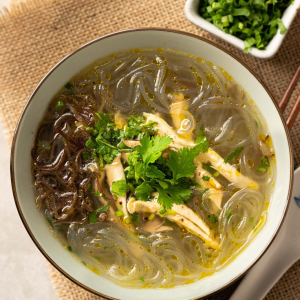 Miến gà cánh
