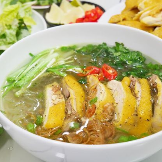 Miến gà đặc biệt